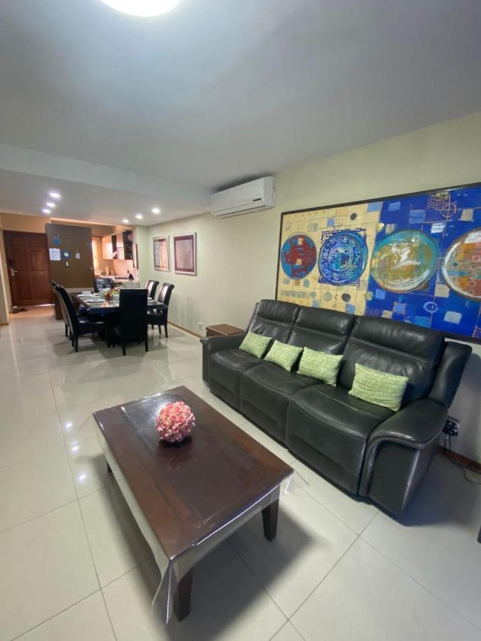 Aruba , Eagle Beach Townhouse Palm Beach Exterior photo