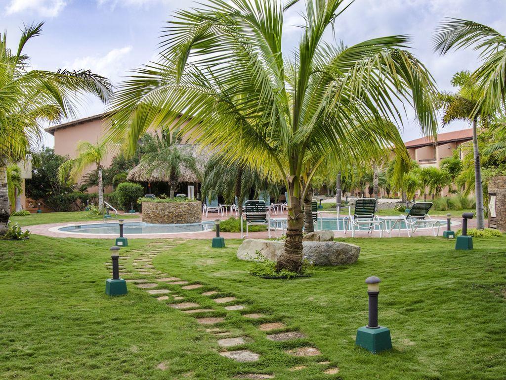 Aruba , Eagle Beach Townhouse Palm Beach Exterior photo