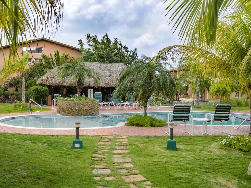 Aruba , Eagle Beach Townhouse Palm Beach Exterior photo